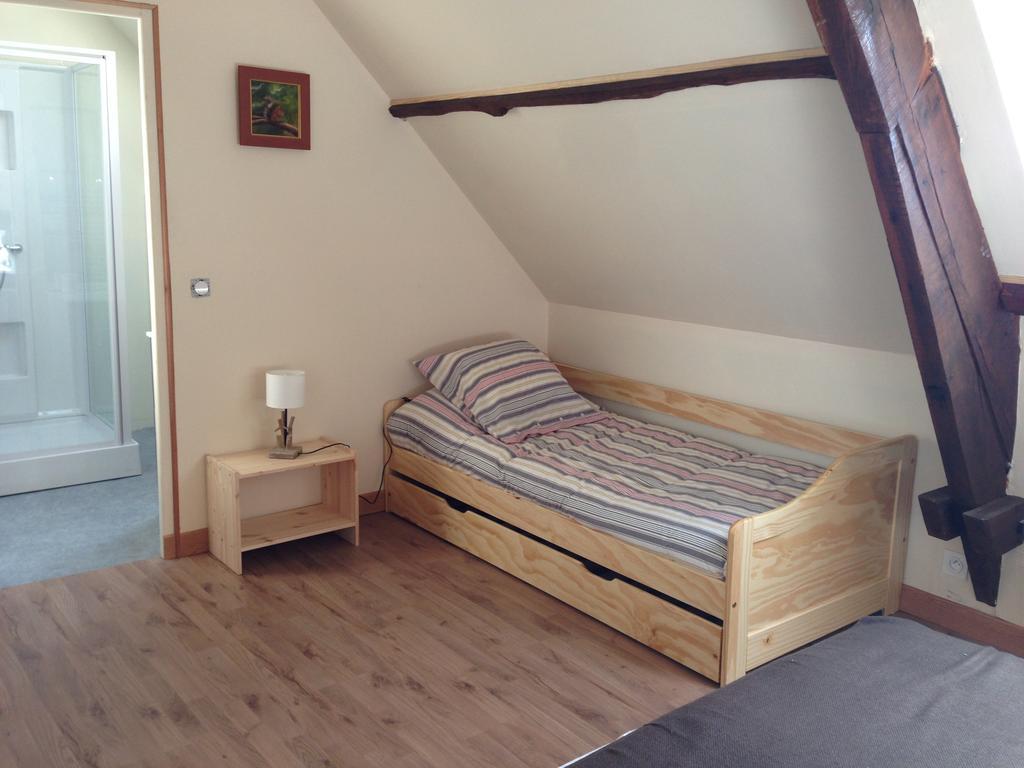 Entre Lot Et Dordogne Saint-Cirq-Madelon Quarto foto