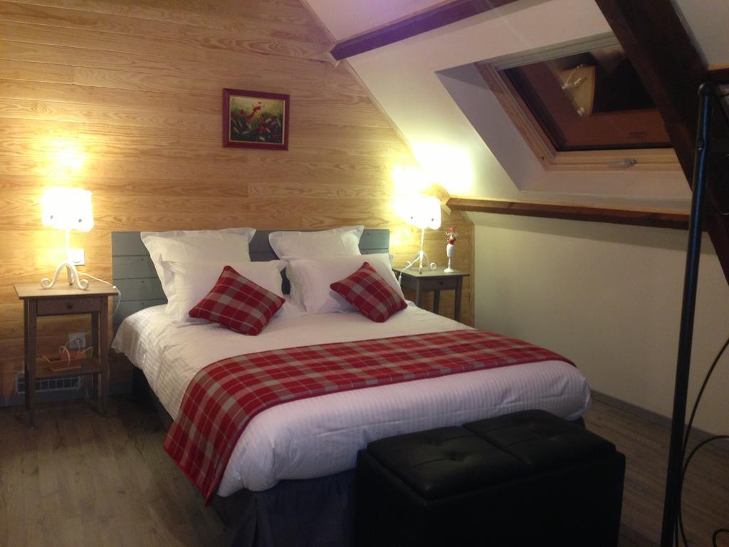 Entre Lot Et Dordogne Saint-Cirq-Madelon Quarto foto